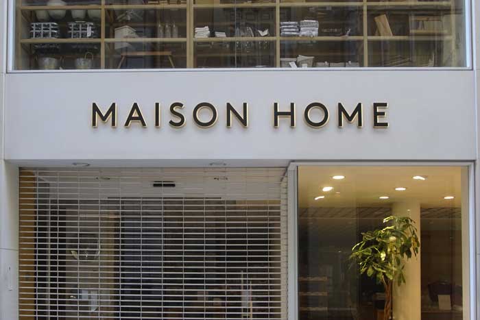 50 sign facade logo mockup bundle vol.3. Modern White Facade Sign Logo Mockup Free Download